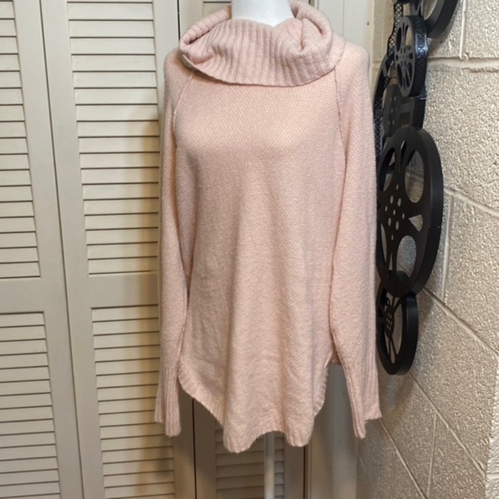 PINK REPUBLIC L pale pink oversized pale pink chunky knit turtleneck